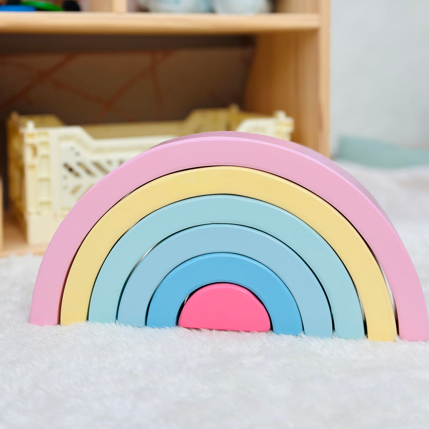 Montessori Stapelspielzeug aus Holz Regenbogen