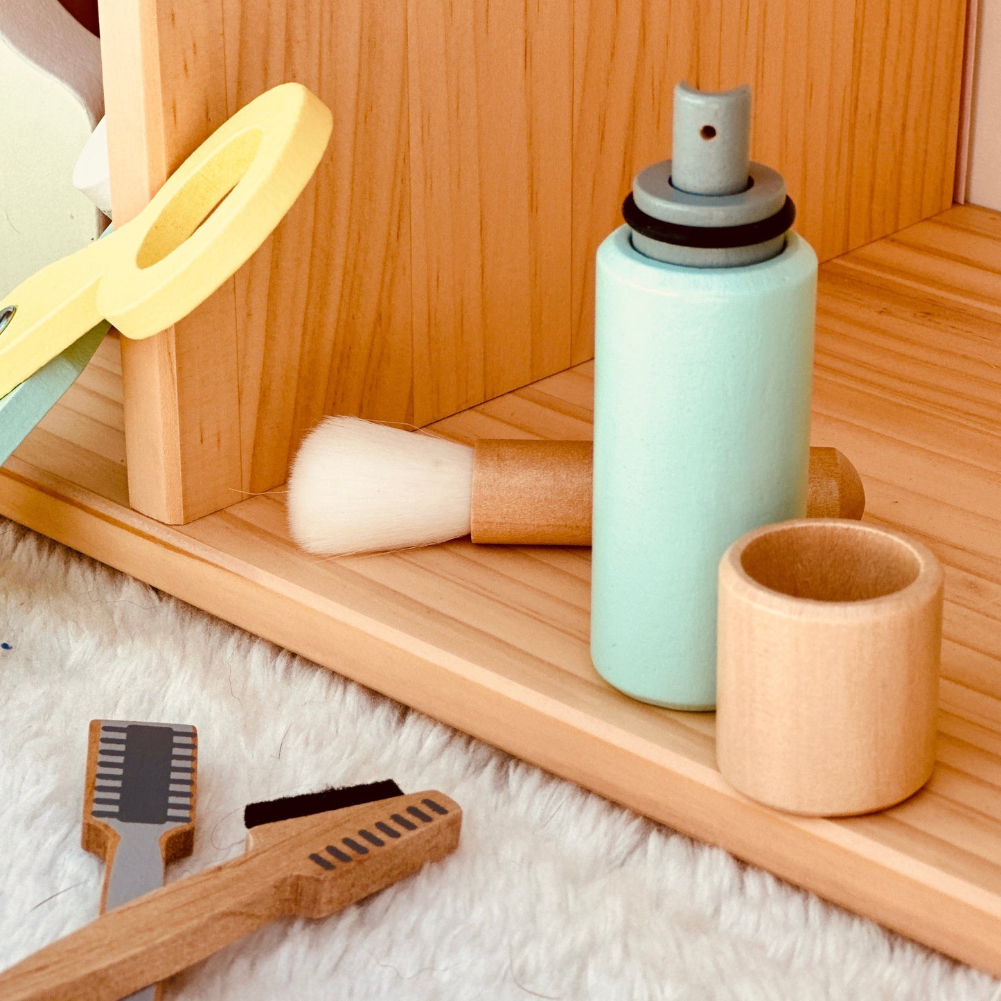 Montessori Friseur-Spielset aus Holz